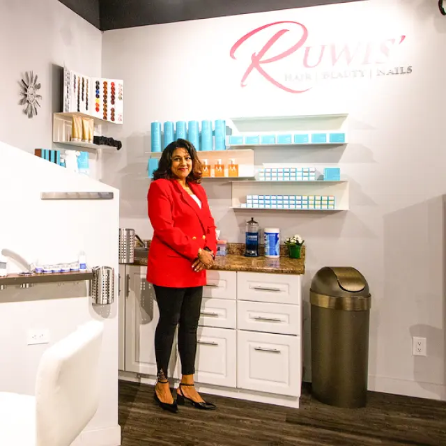 About RUWIS Salon in Winnipeg